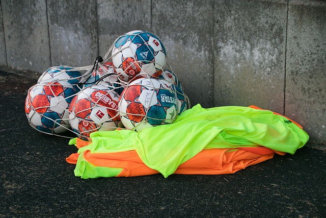 英超第36輪曼聯1-2萊斯特城 格林伍德破門.